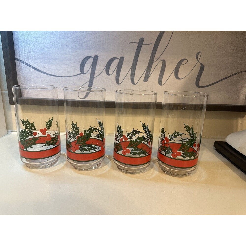 Christmas Glasses Libbey Holly & Berry Highball Tumblers 15 oz Holiday Set of 4